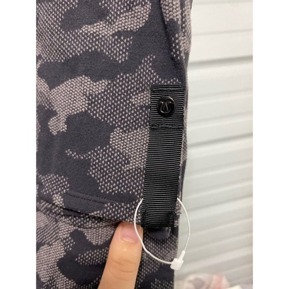 Lululemon Camo Scarf